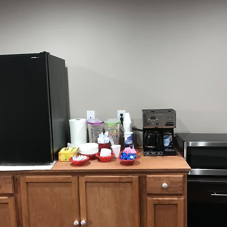 Executive Inn インディアナポリス エクステリア 写真