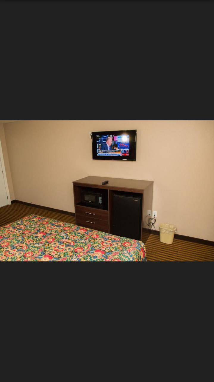 Executive Inn インディアナポリス エクステリア 写真